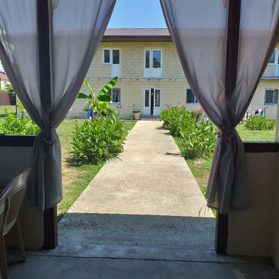 Solnechny Bereg Guest House グダウタ エクステリア 写真